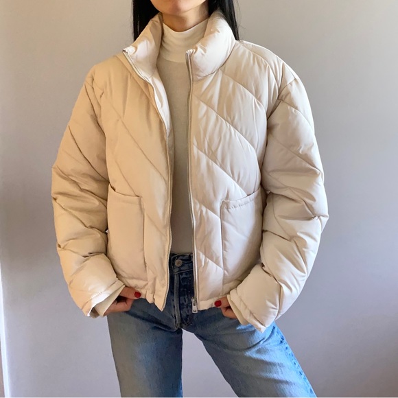 NEW Zara white quilted puffer jacket - Picture 3 of 11